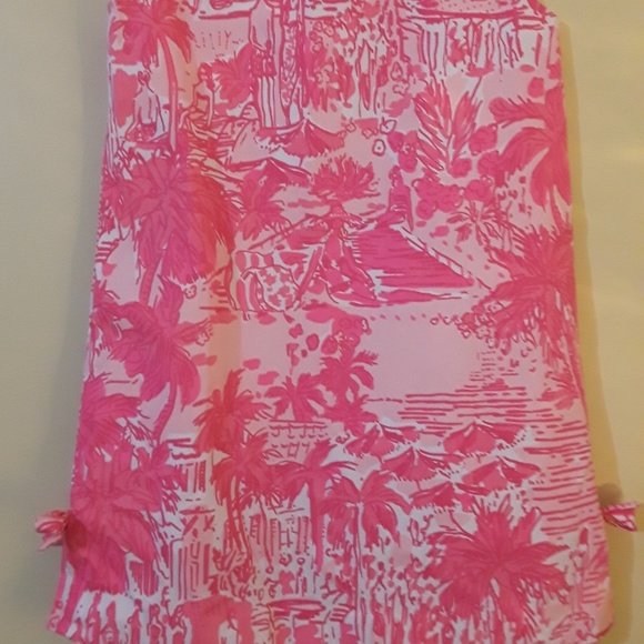 Lilly Pulitzer Rule breakers 💐🌸💗 - Picture 2 of 5